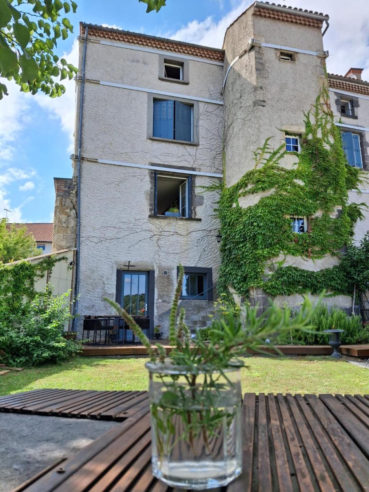 Cote Tour Bed and Breakfast Orcet Εξωτερικό φωτογραφία